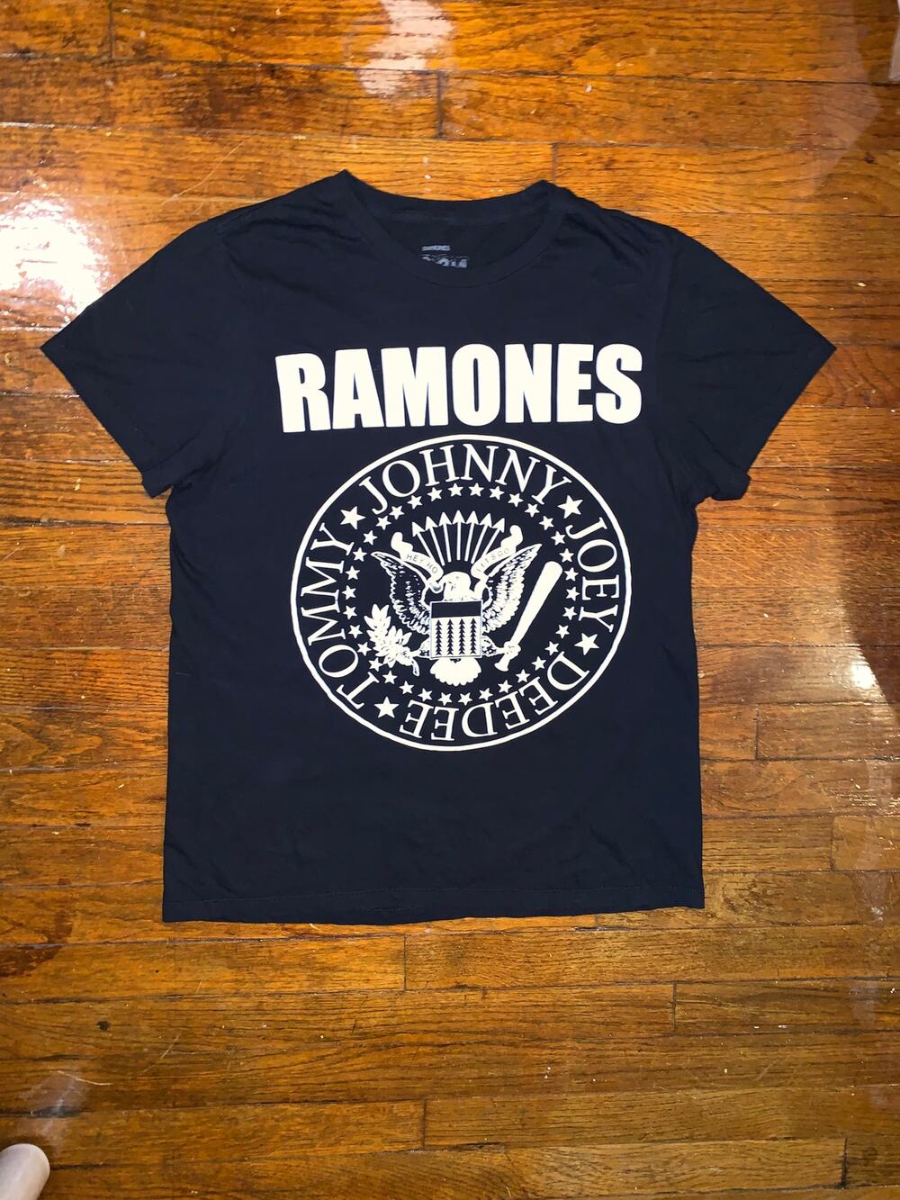 Official Ramones Presidential Seal Logo T-Shirt Black Women's Large Nicaragua